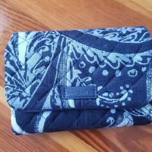 Vera Bradley Wallet (BRAND NEW!!!)
